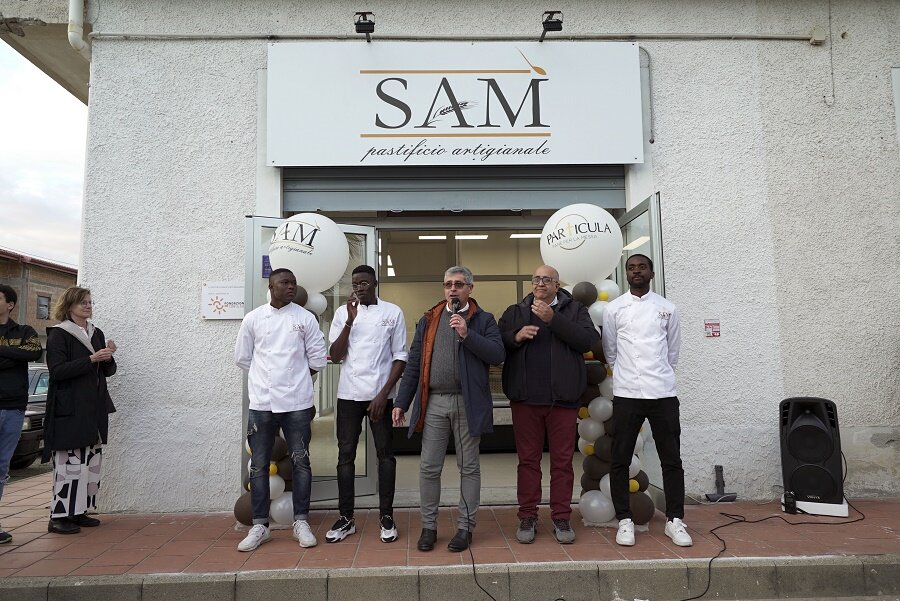 Inaugurazione Adama Traore, Sadia Diaby, Salvatore Brullo, Giovanni Calabrese, Madi Minougouy