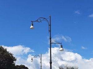 Lampioni Via Marina 1