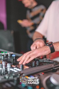 Night House Family Dj Spiller Amuri 104