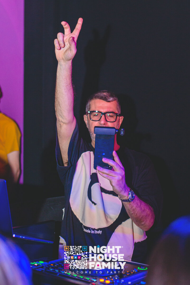 Night House Family Dj Spiller Amuri 132