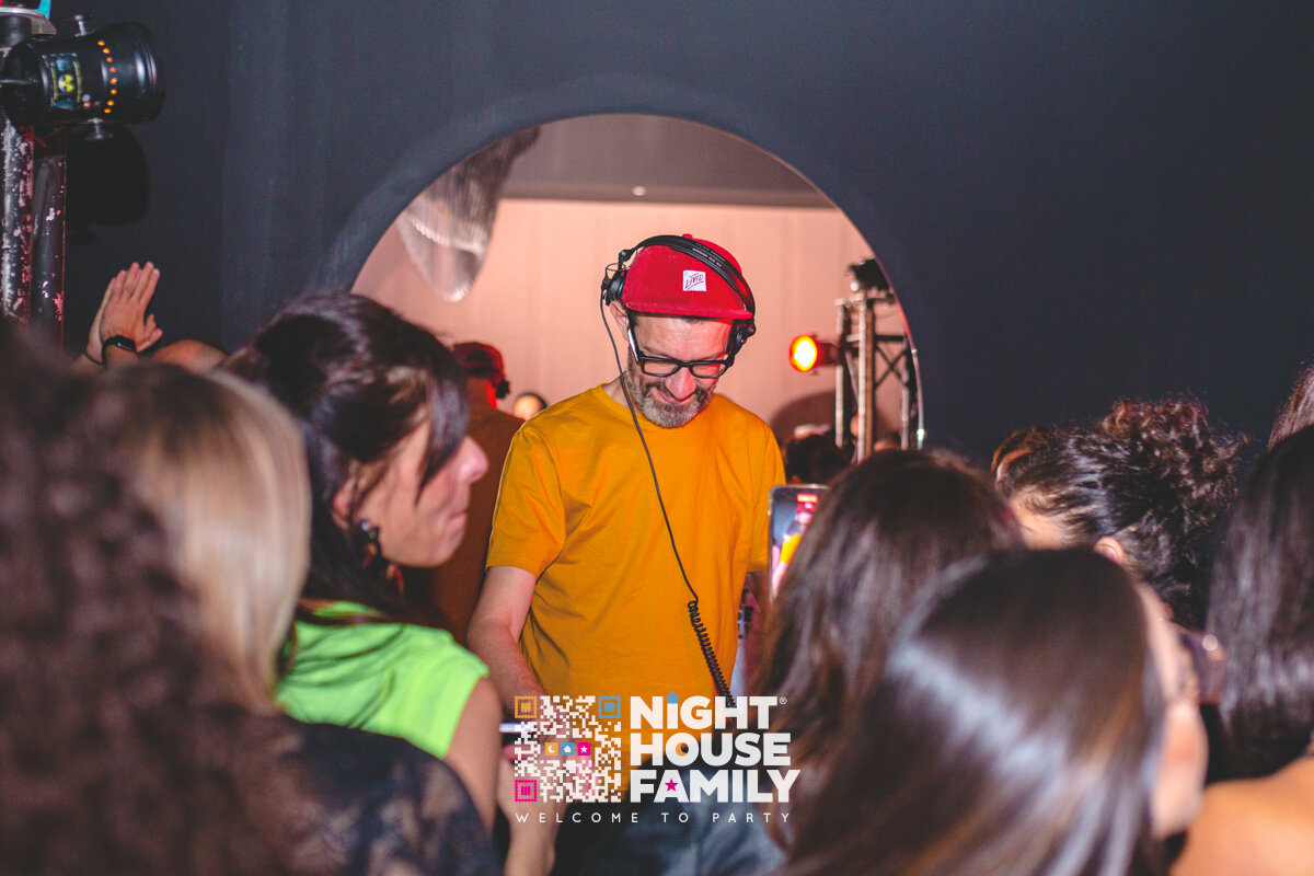Night House Family Dj Spiller Amuri 152