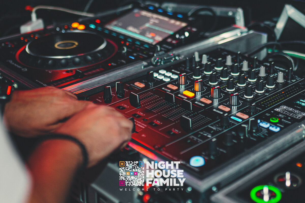 Night House Family Dj Spiller Amuri 189