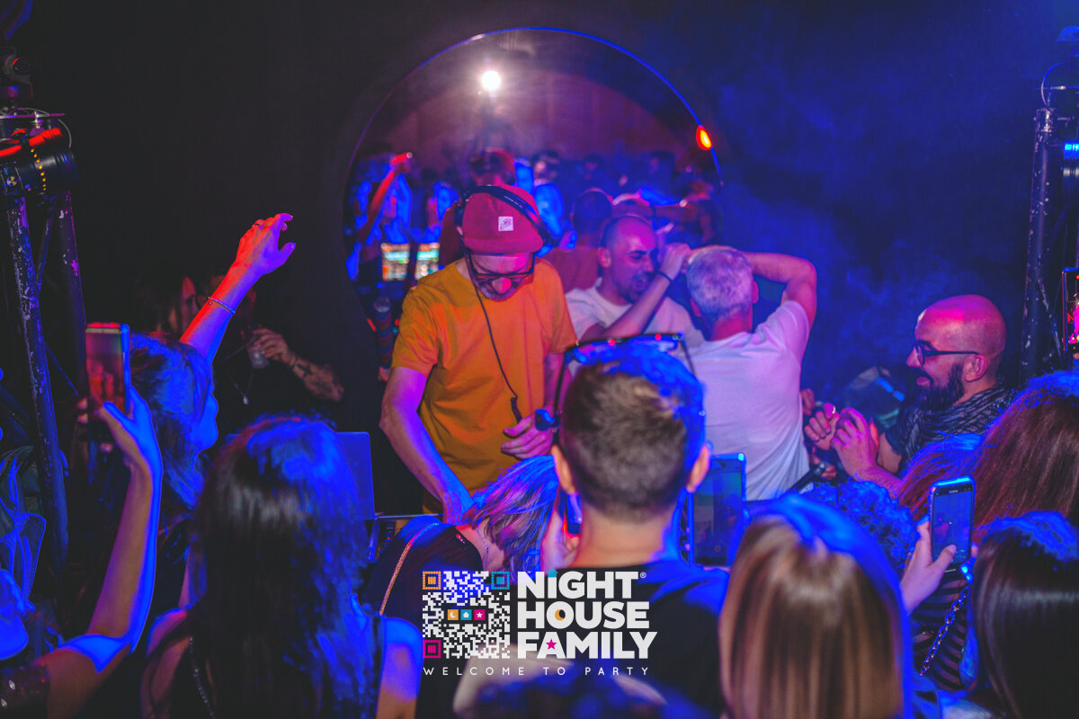 Night House Family Dj Spiller Amuri 21