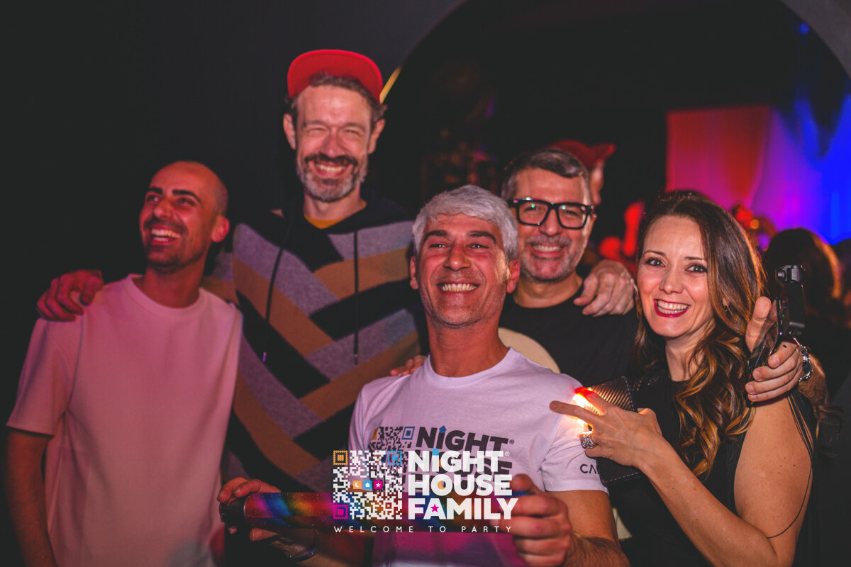 Night House Family Dj Spiller Amuri 32