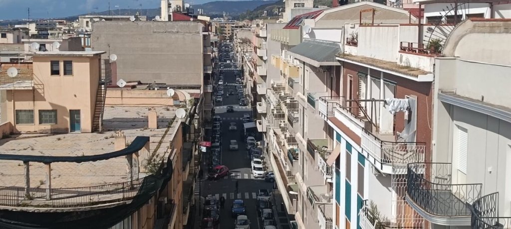 Strada Via Veneto Traffico