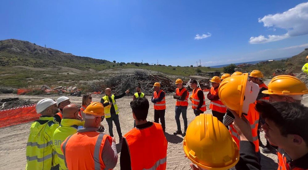 Studenti Visita Variante Abitato Palizzi Ss 106 (1)