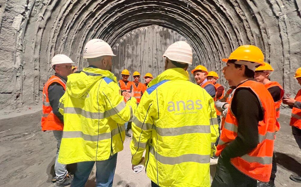 Studenti Visita Variante Abitato Palizzi Ss 106 (3)