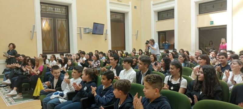 Apollo School 2