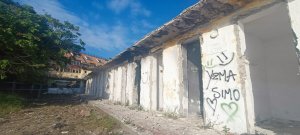 Lido Comunale Abbattimento Cabine 6