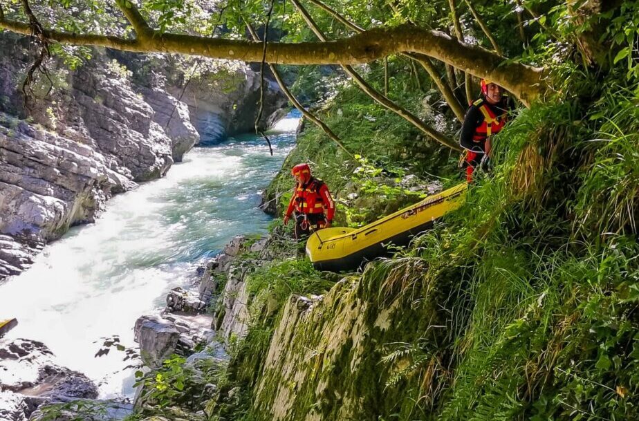 fiume lao studentessa scomparsa