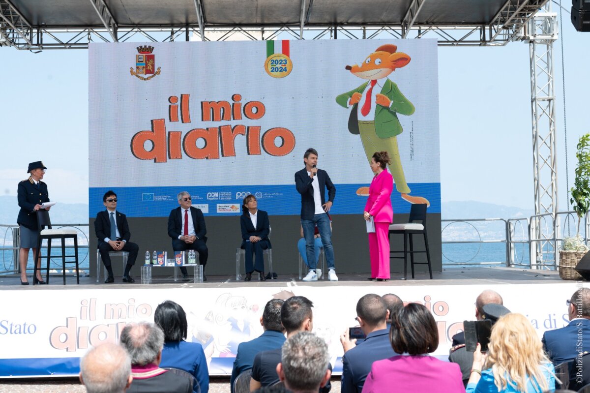 Il Mio Diario Agenda Polizia 5