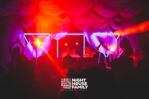 Kalura Night House Family 111