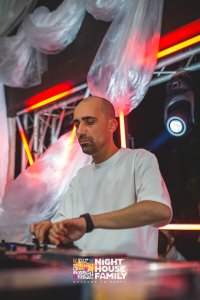 Kalura Night House Family 115