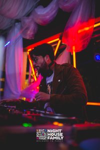 Kalura Night House Family 137