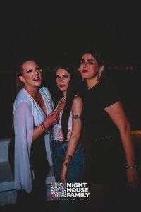 Kalura Night House Family 156