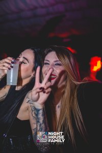 Kalura Night House Family 170