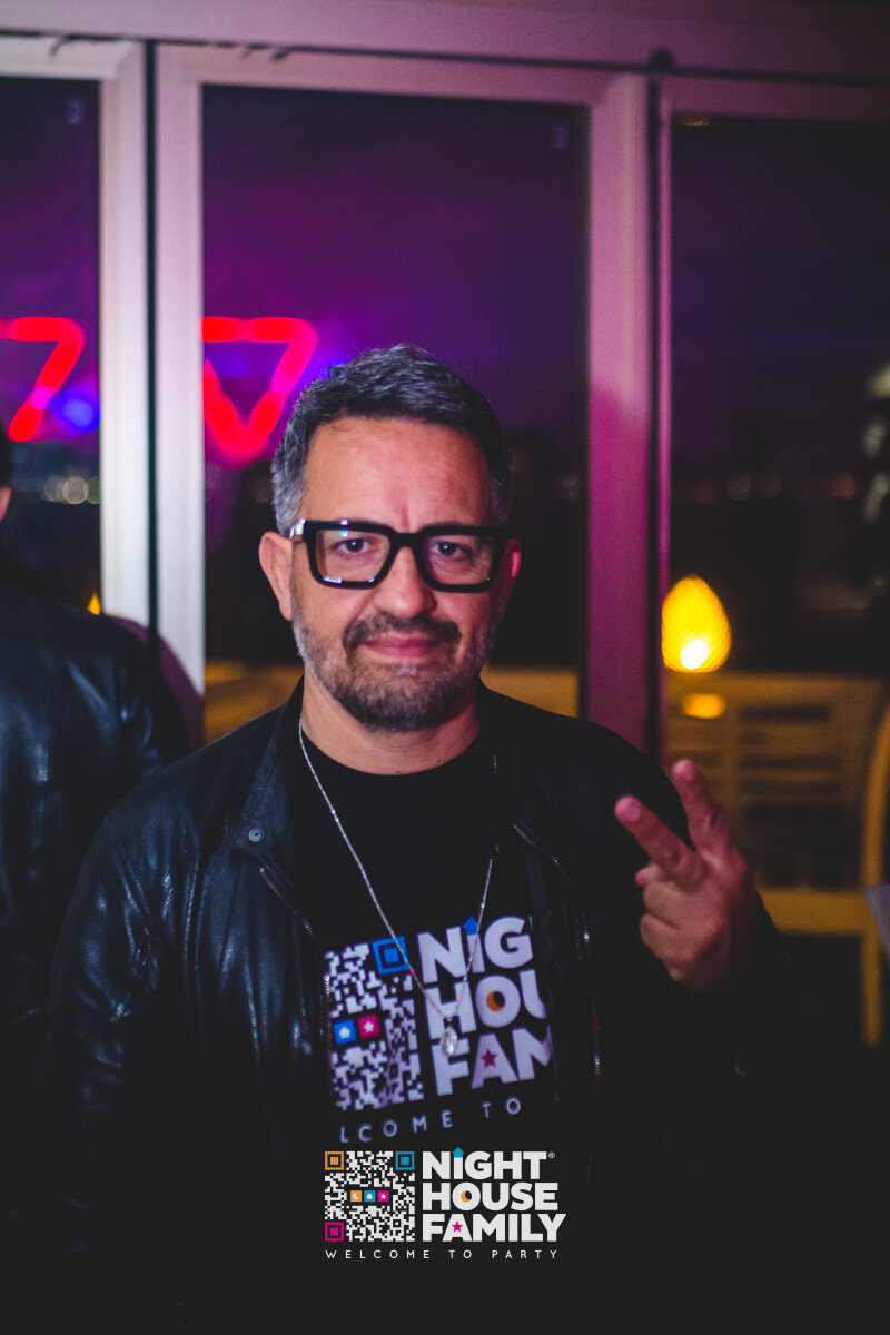 Kalura Night House Family 179