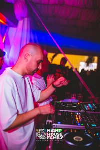 Kalura Night House Family 189