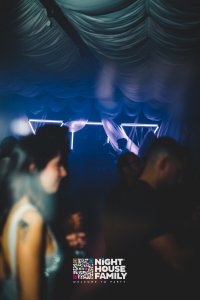 Kalura Night House Family 19