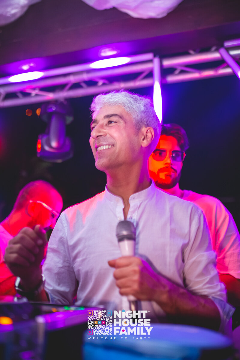 Kalura Night House Family 196