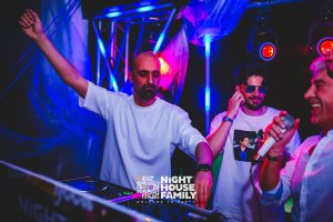 Kalura Night House Family 21