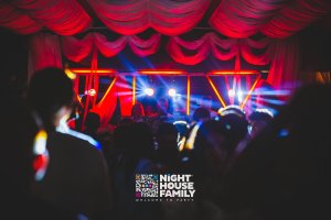 Kalura Night House Family 213