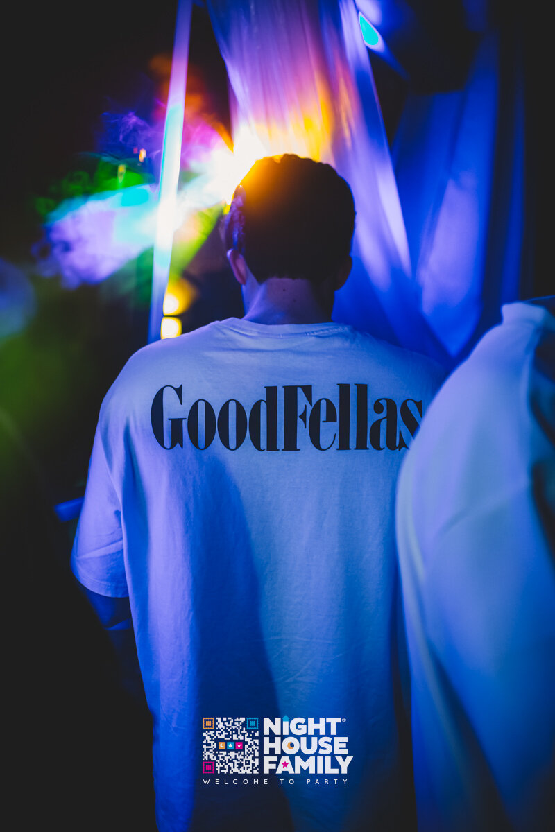 Kalura Night House Family 230