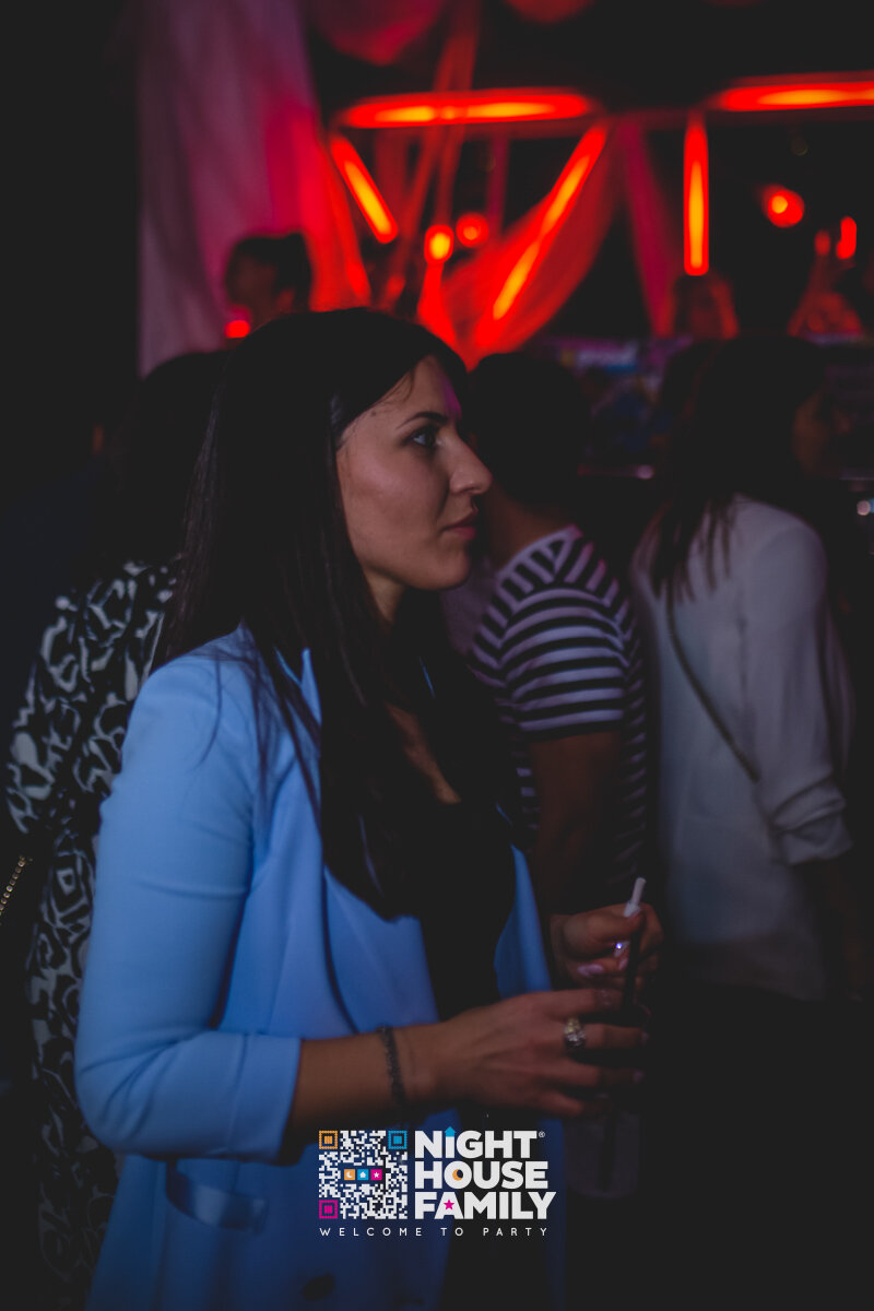 Kalura Night House Family 232