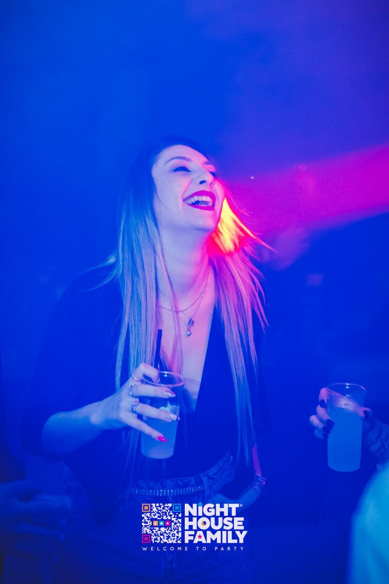 Kalura Night House Family 35