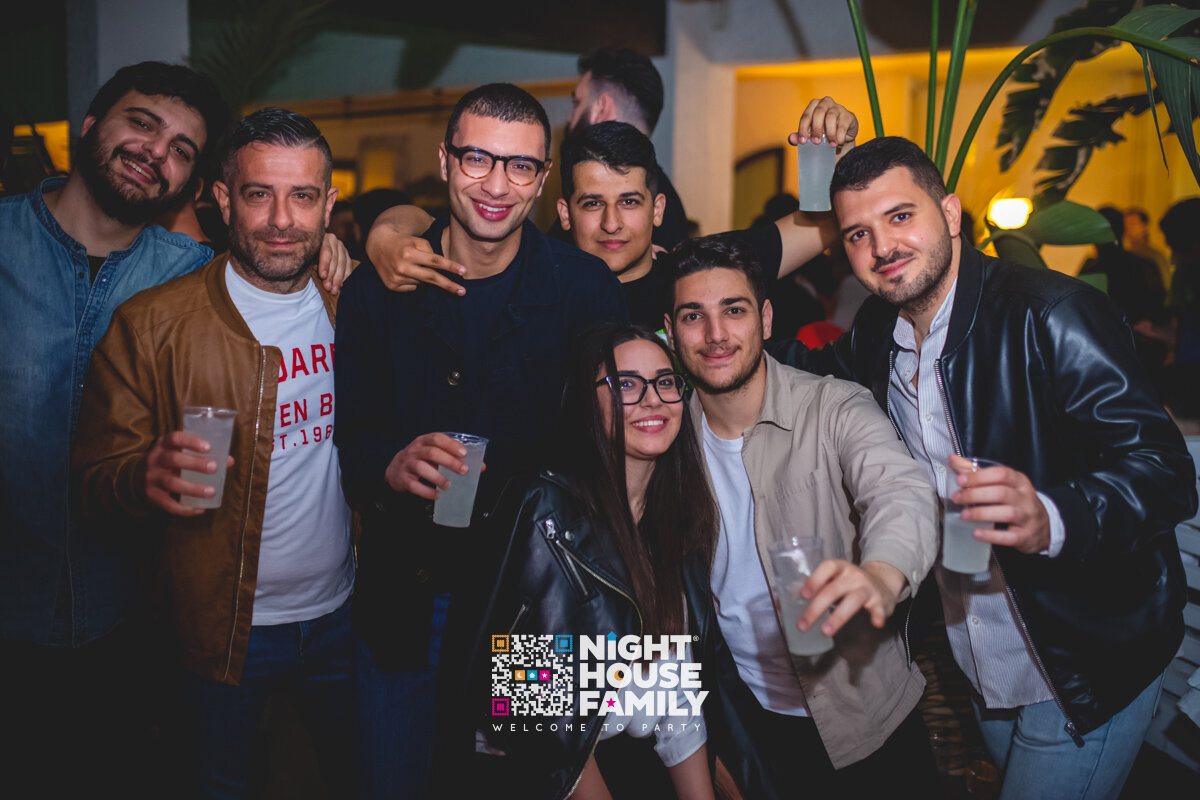 Kalura Night House Family 41