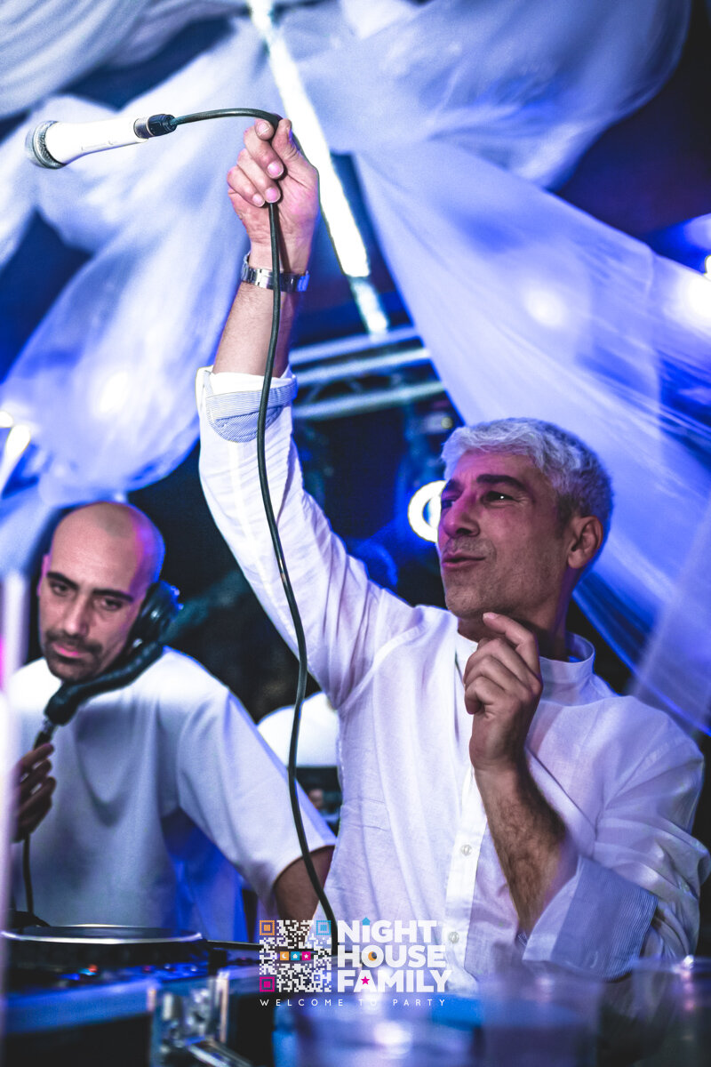 Kalura Night House Family 42