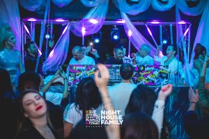 Kalura Night House Family 90