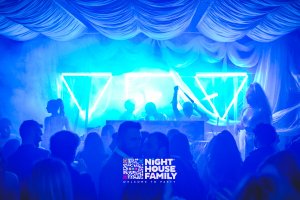 Kalura Night House Family 93