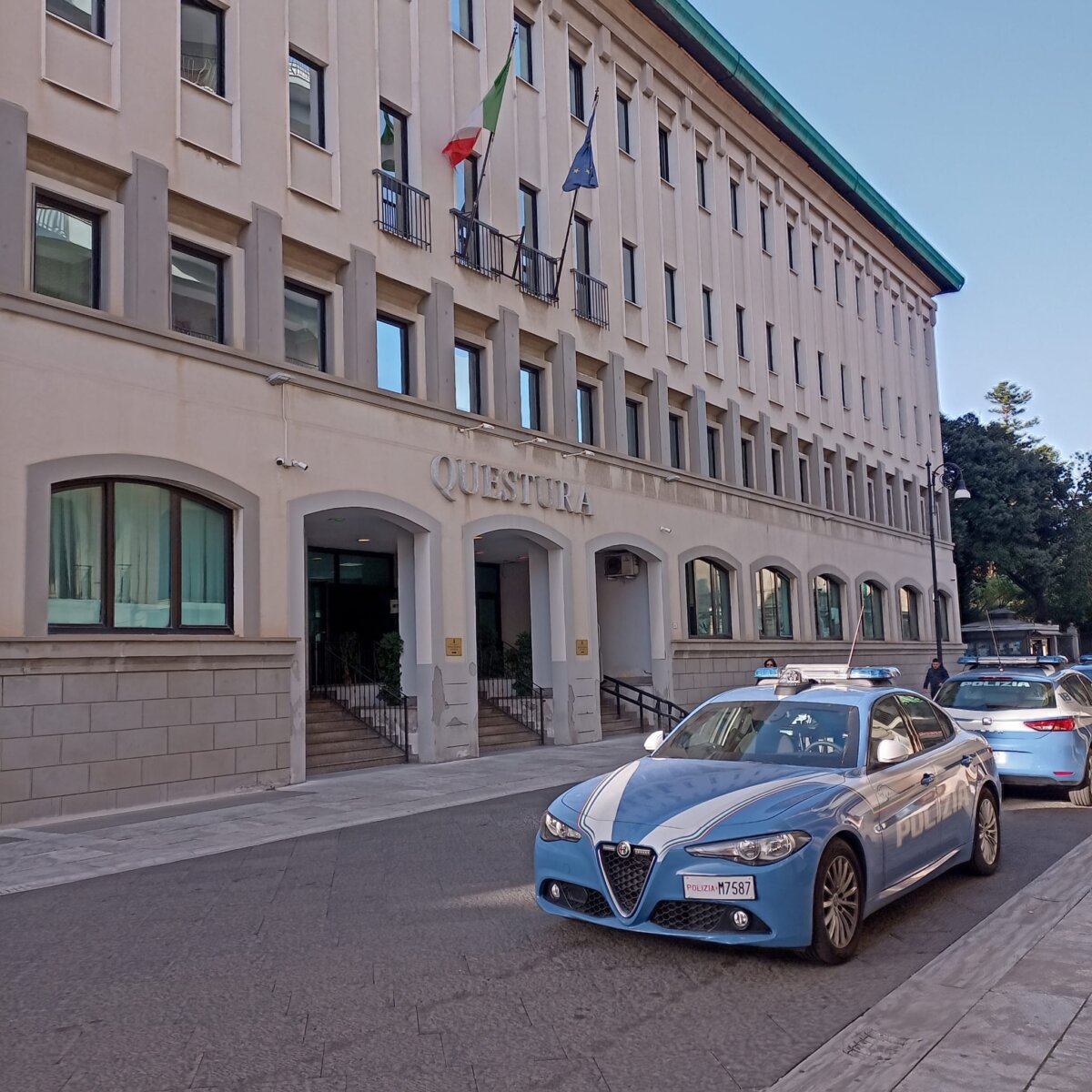Volanti Questura RC