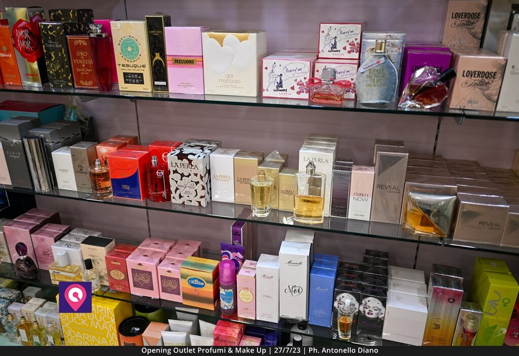 Outlet Profumi (13)