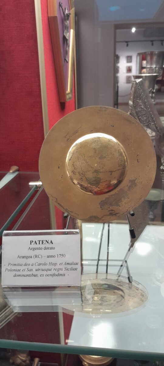 Patena
