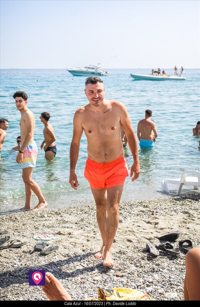 Cala Azul Beach Party Clara