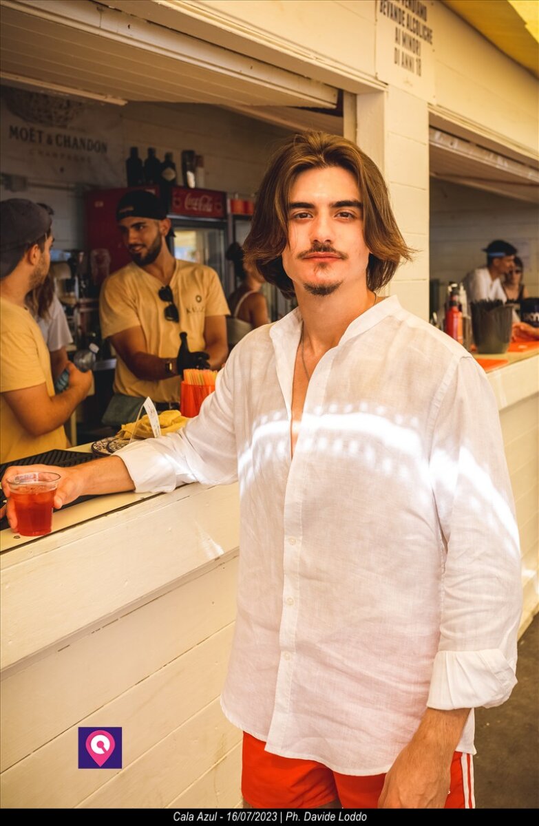 Cala Azul Beach Party Clara 128