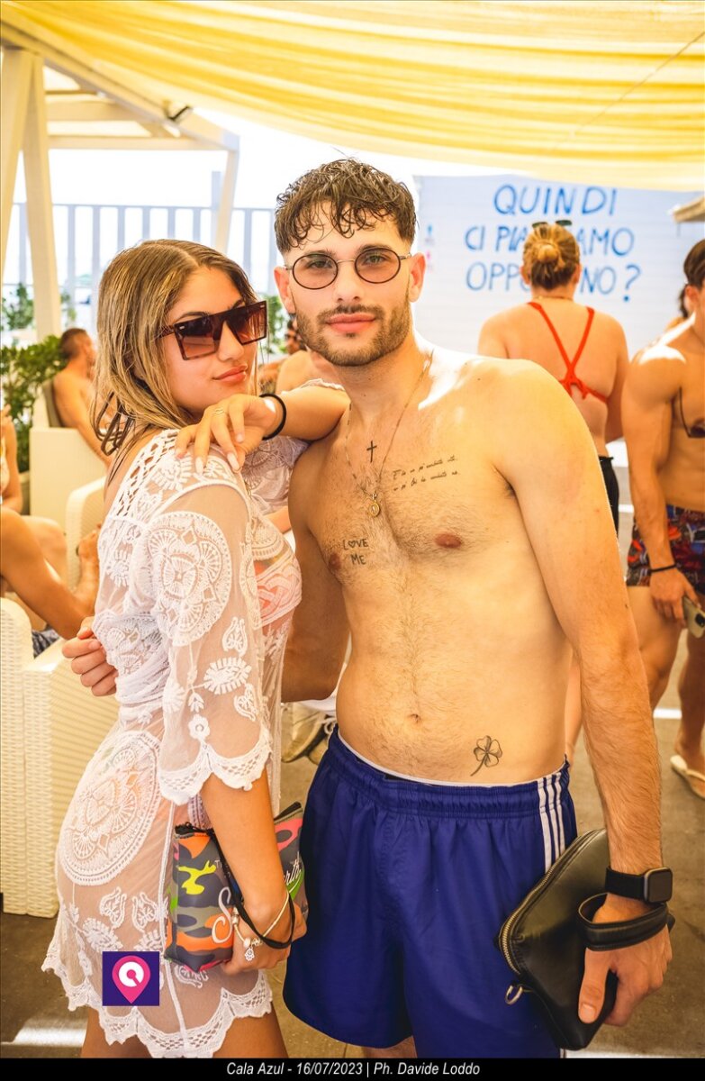 Cala Azul Beach Party Clara 130