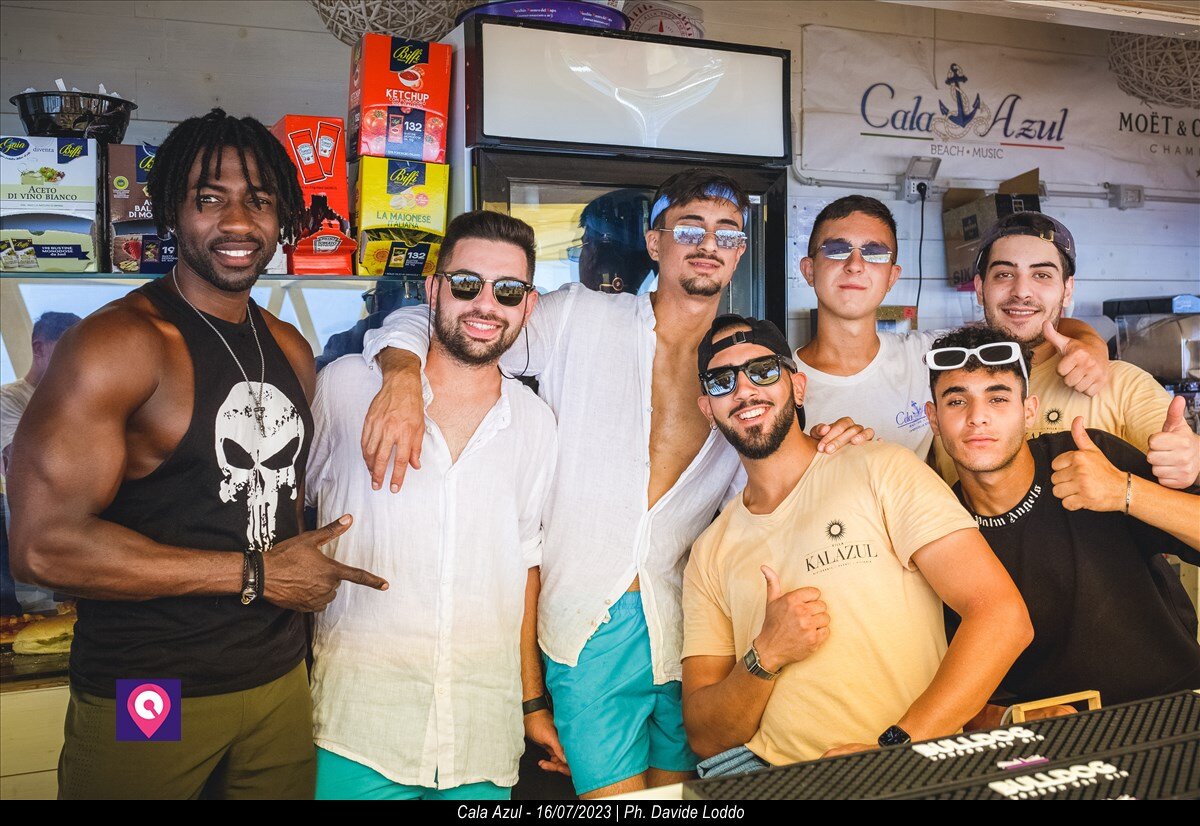 Cala Azul Beach Party Clara 145