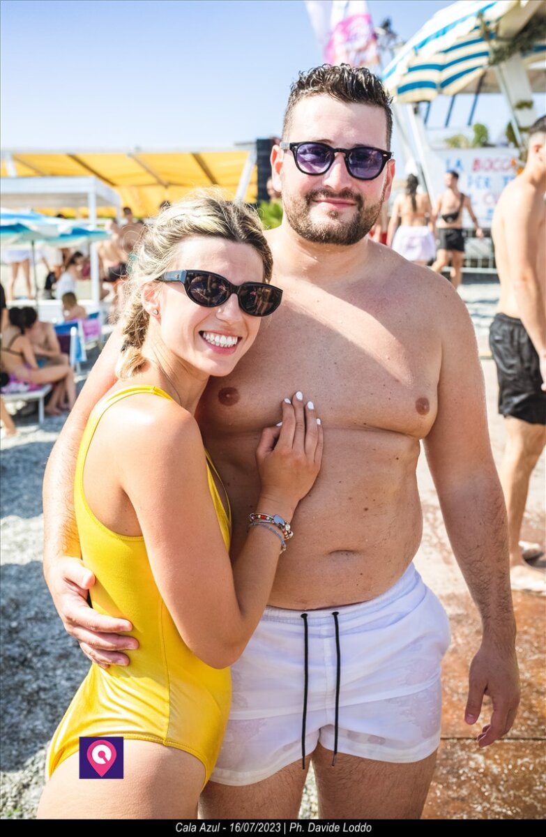 Cala Azul Beach Party Clara 8