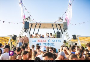 Cala Azul Beach Party Clara 83