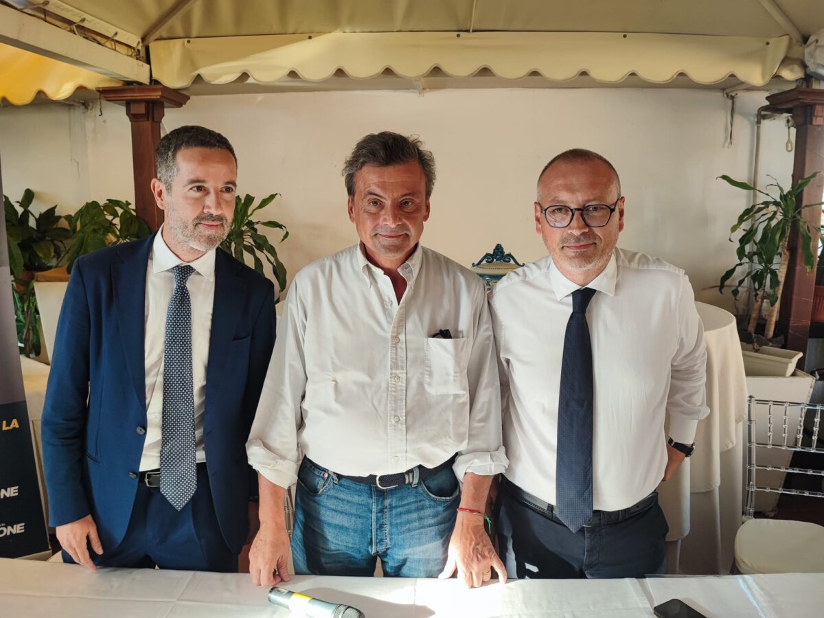 Carlo Calenda Rc (1)