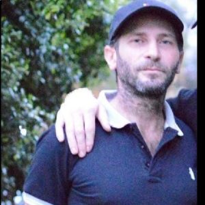 Uomo scomparso a Reggio, un mese senza notizie: i familiari non perdono le speranze