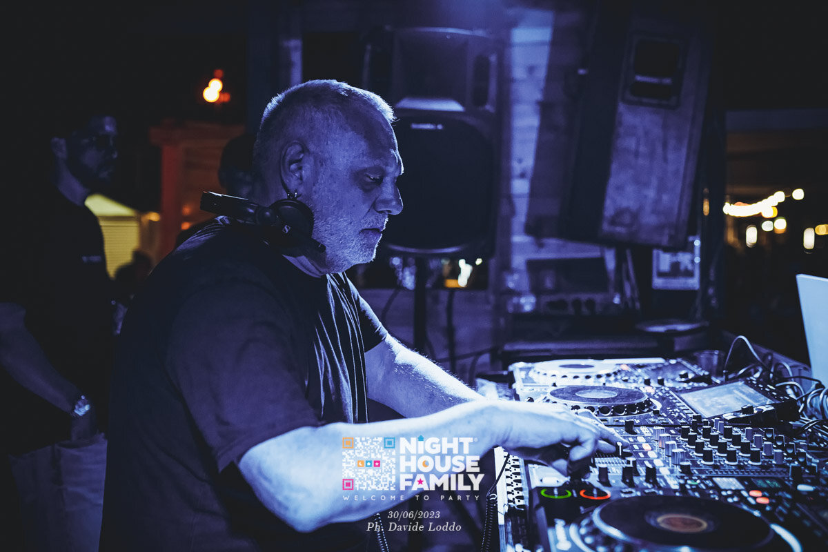 Dj Ralf Calajunco 186