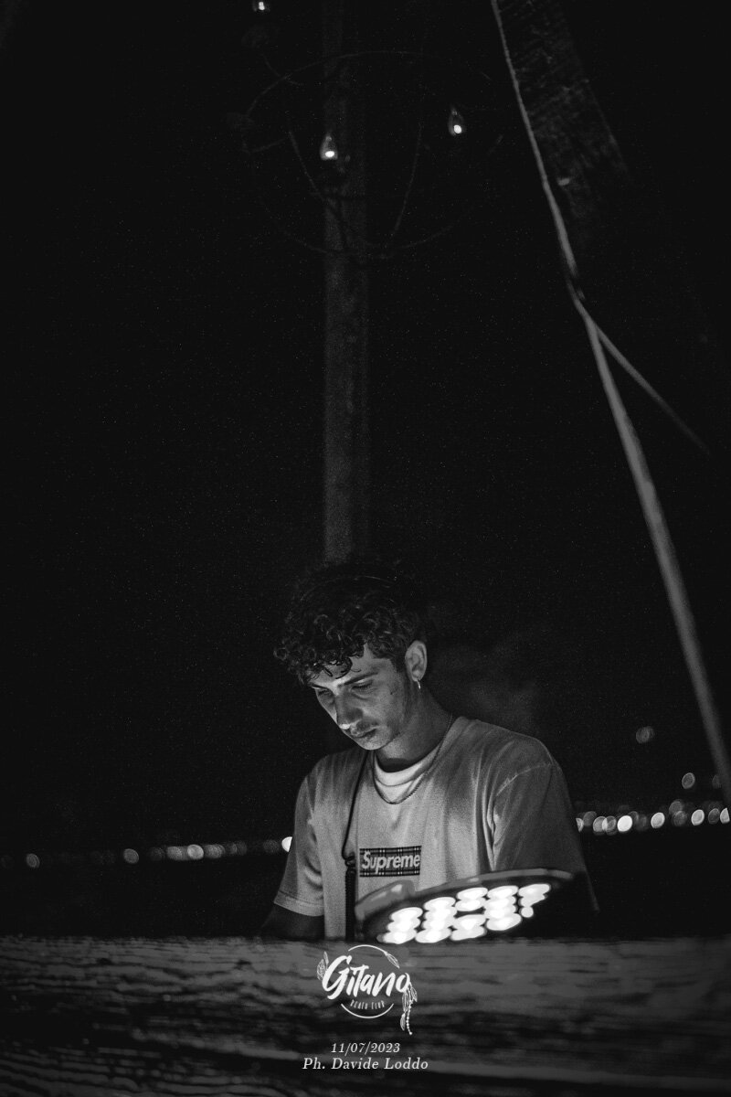 Kalura Gitano Socio Crew 31