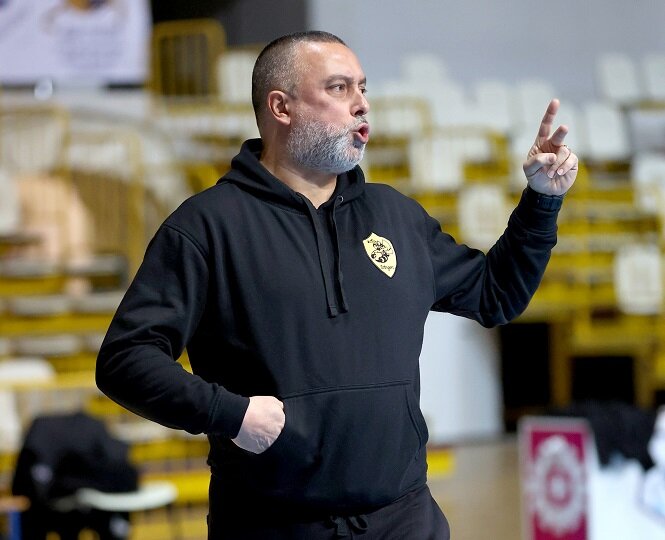 Coach Eugenio Dattola Stingers Basket