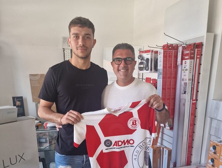 Vicente Mosquilo Con Il Dirigente Sebastiano Marra