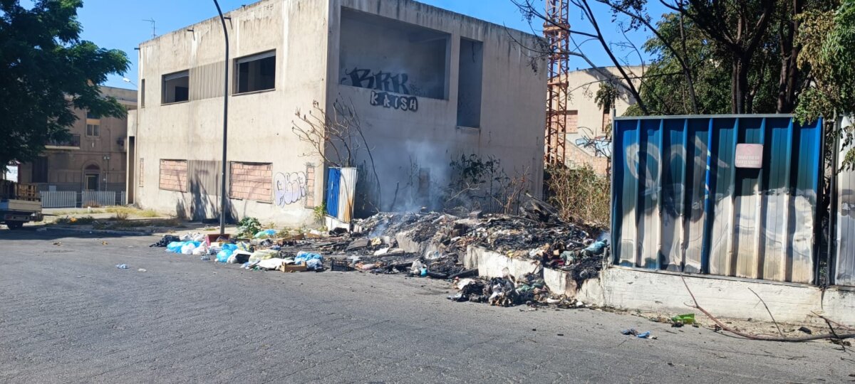 Incendio Piazza Del Popolo (2)