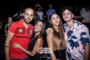 Night House Family 108